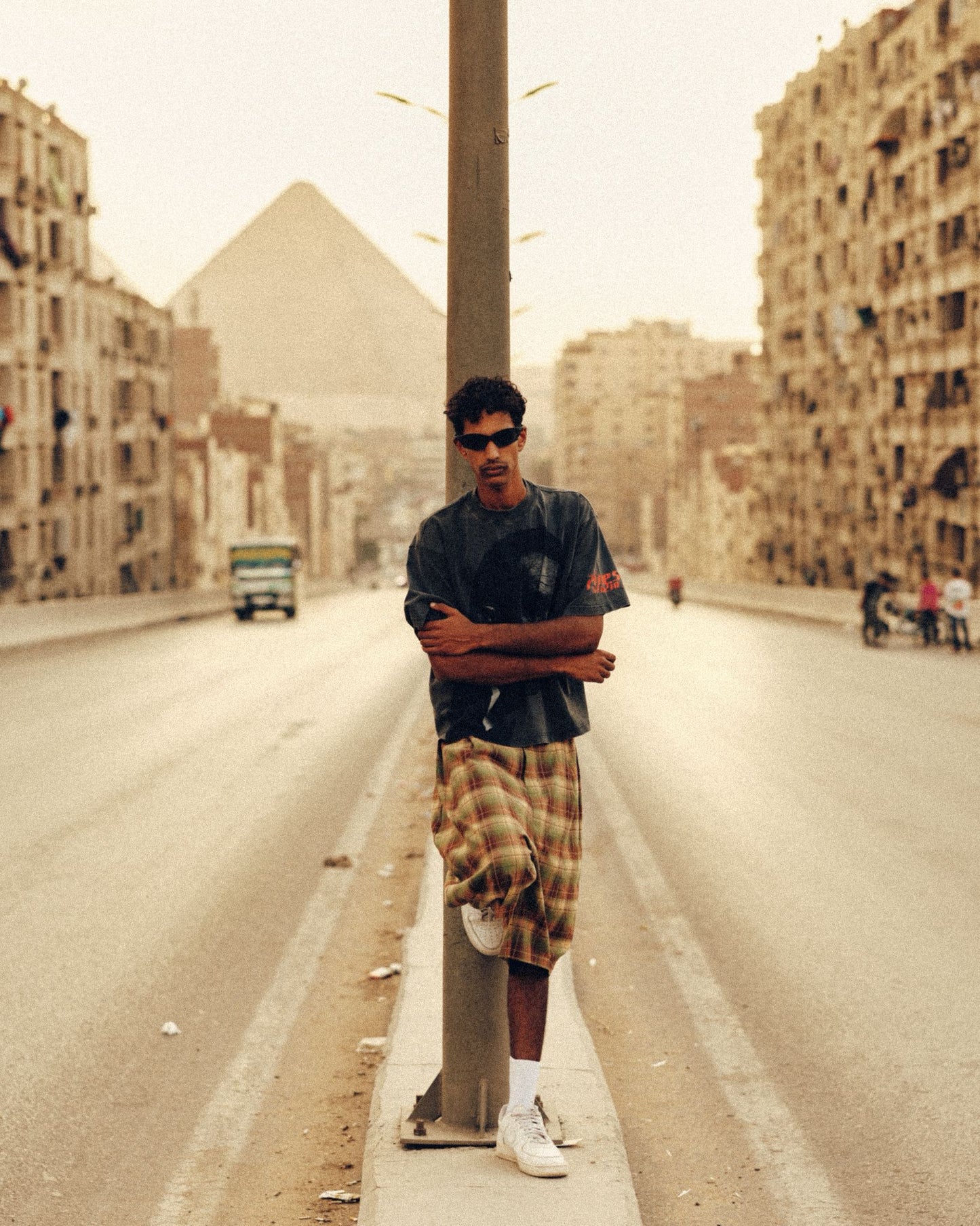 Art Don’t Die Tee - Dali